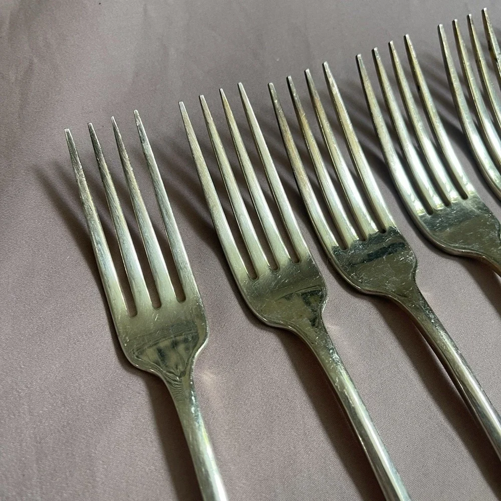 Vintage 6 Oneida Heirloom Community Belcourt Silverplate‎ Dinner Forks Set